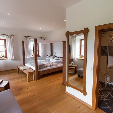 Hotel Alpenblick Riedering Buitenkant foto