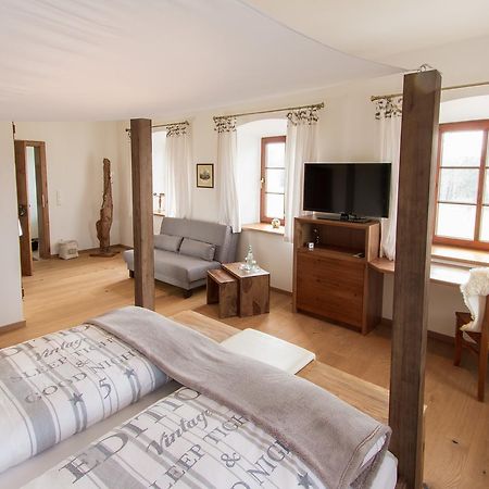 Hotel Alpenblick Riedering Buitenkant foto