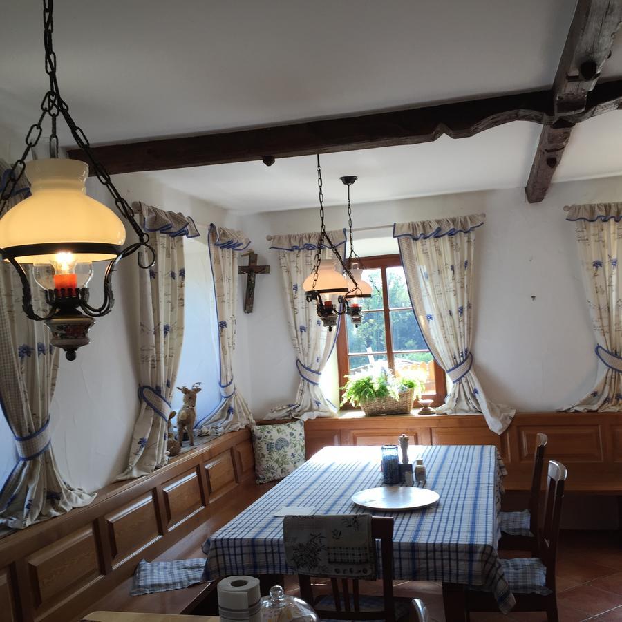 Hotel Alpenblick Riedering Buitenkant foto