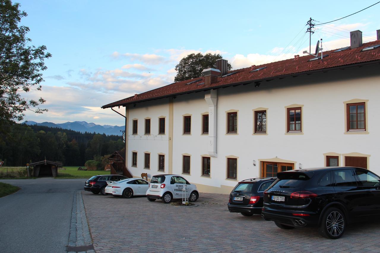 Hotel Alpenblick Riedering Buitenkant foto
