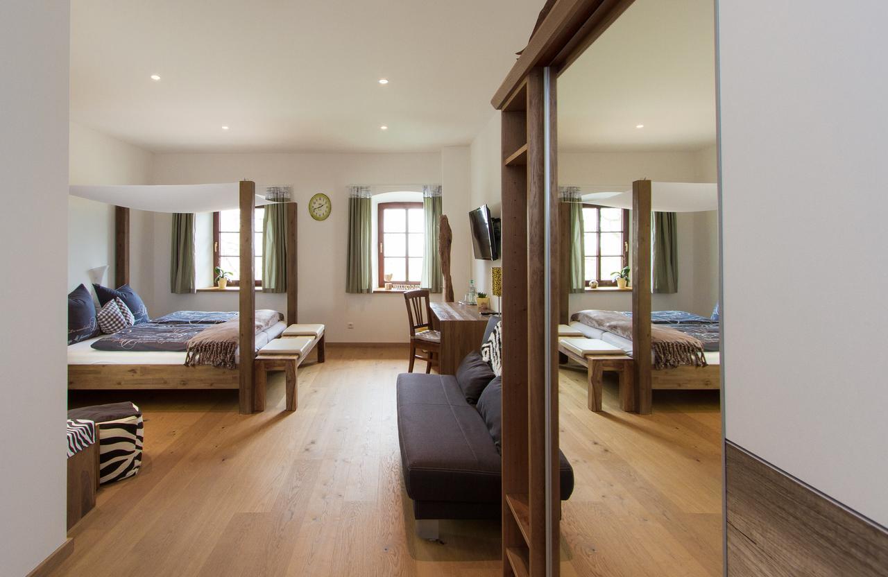 Hotel Alpenblick Riedering Buitenkant foto
