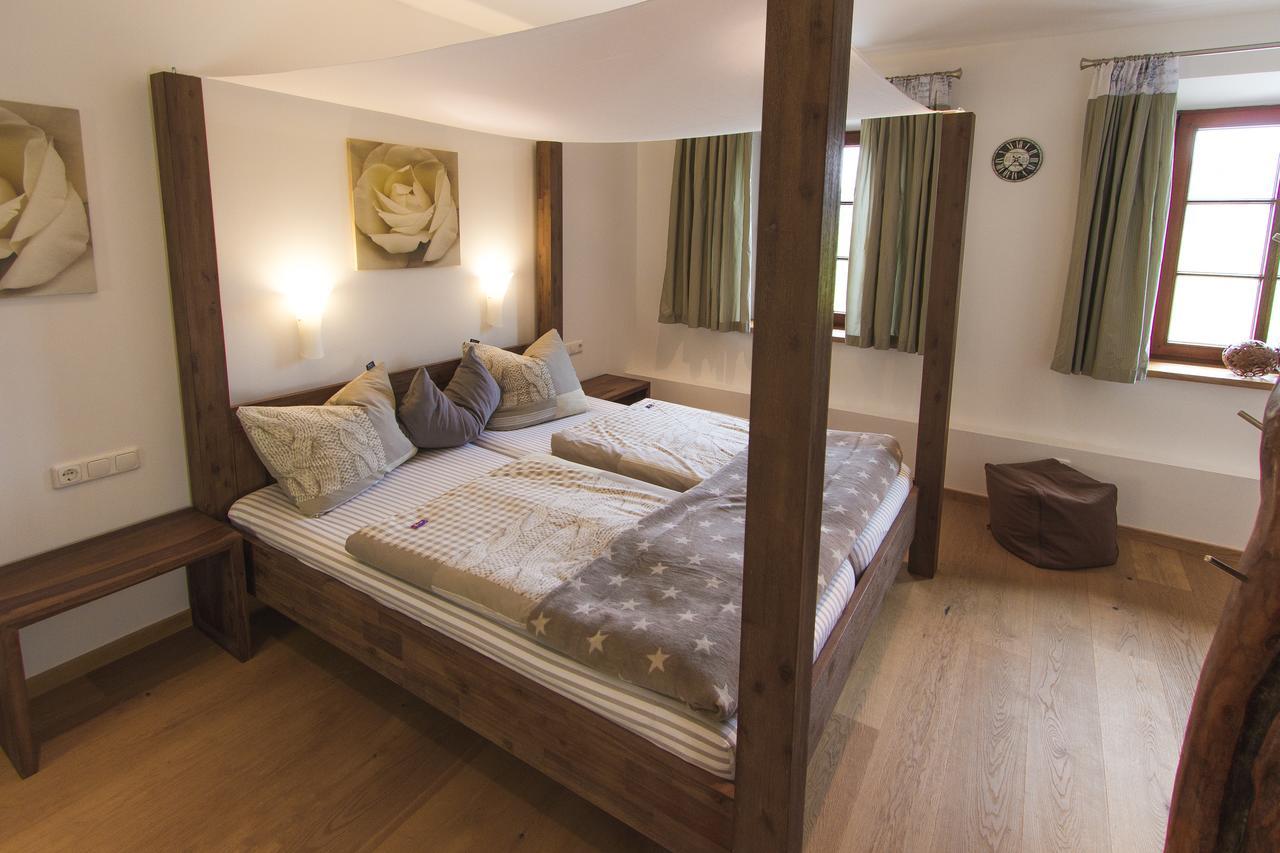 Hotel Alpenblick Riedering Buitenkant foto