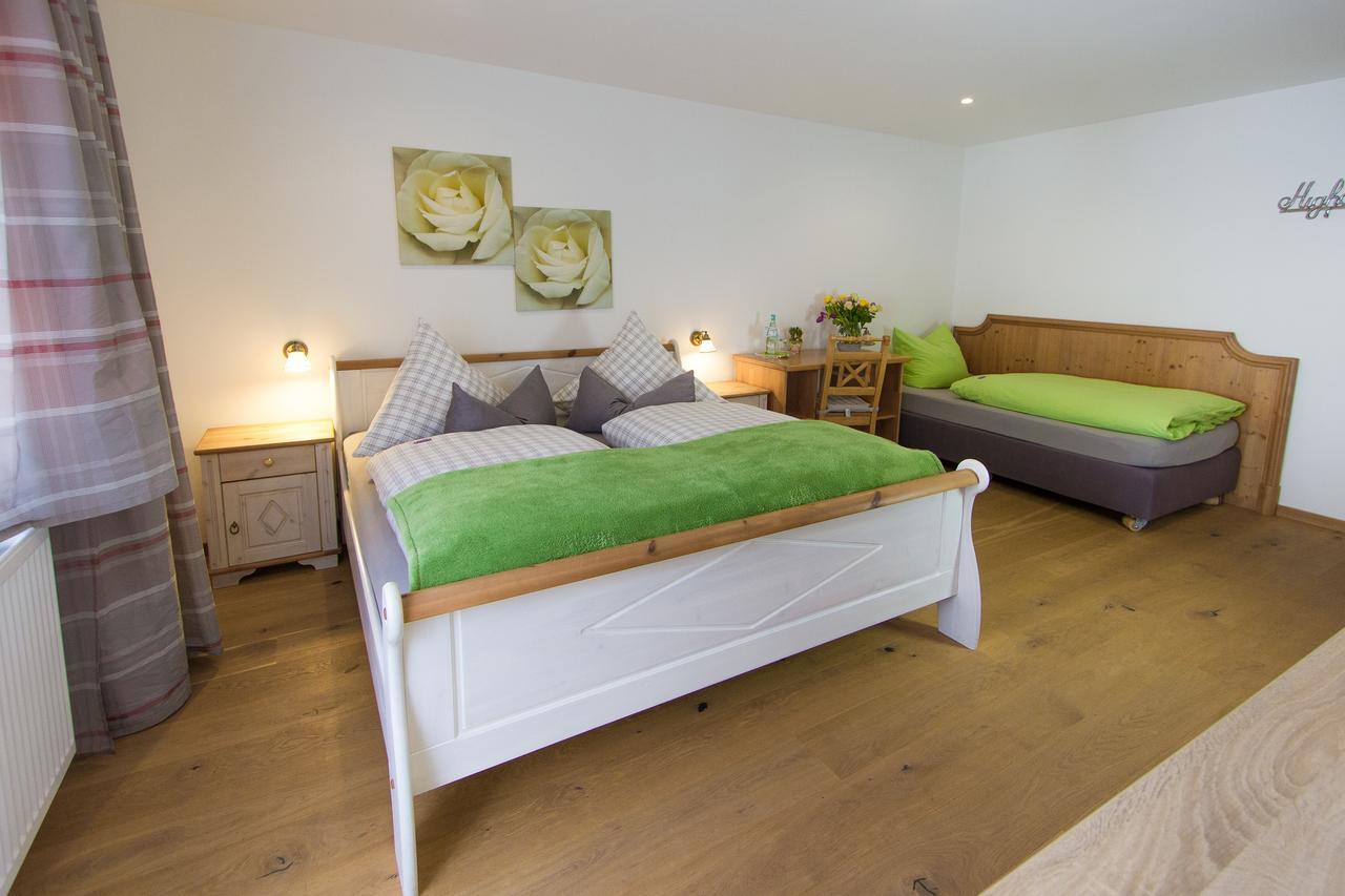 Hotel Alpenblick Riedering Buitenkant foto