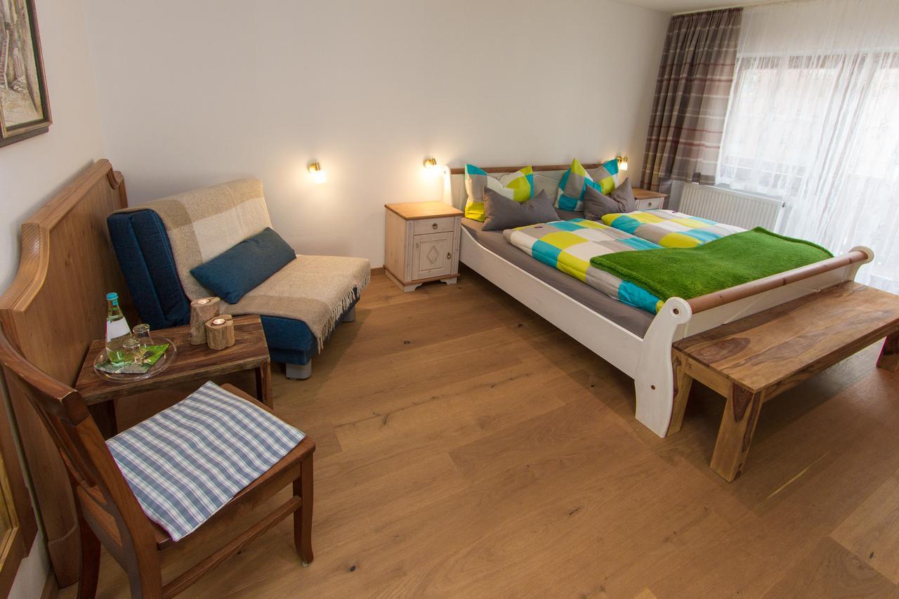 Hotel Alpenblick Riedering Buitenkant foto